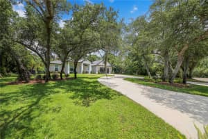 1 PINE FOREST DRIVE, HAINES CITY, FL 33844 - MLS#MFRP4938615