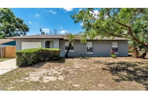 201 PINE STREET, DAVENPORT, FL 33837 - MLS#MFRP4938637