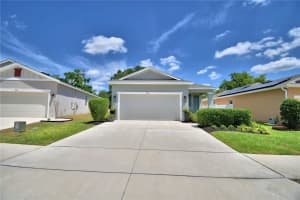 868 BLUE CREEK DRIVE, HAINES CITY, FL 33844 - MLS#MFRP4938642