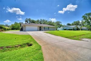 4208 THOMAS WOOD LANE, WINTER HAVEN, FL 33880 - MLS#MFRP4938651