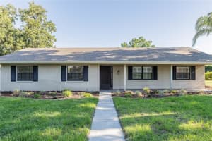 58 Lake Link Cir Se, WINTER HAVEN
