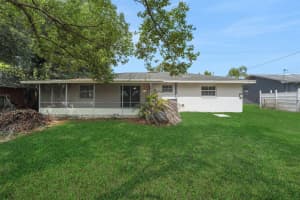 404 LAKE NED ROAD, WINTER HAVEN, FL 33884 - MLS#MFRP4938713