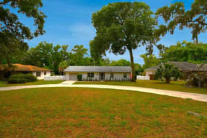 2898 ALAMEDA DEL NORTE, EUSTIS, FL 32726 - MLS#MFRP4938714