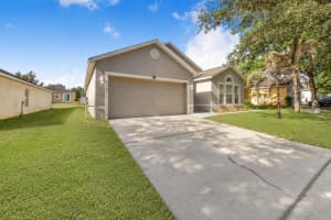 431 HAMMERSTONE AVENUE, HAINES CITY, FL 33844 - MLS#MFRP4938738