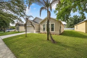 431 HAMMERSTONE AVENUE, HAINES CITY, FL 33844 - MLS#MFRP4938738
