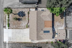 505 MAGGIE CIRCLE, WINTER HAVEN, FL 33880 - MLS#MFRP4938744