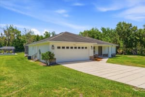 7125 Honeysuckle Dr, LAKELAND
