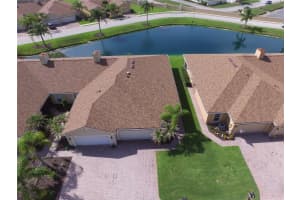 1368 INNSBRUCK CT, WINTER HAVEN, FL 33884 - MLS#MFRP4938887