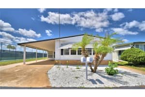 4132 SPRUCEWOOD STREET, WINTER HAVEN, FL 33880 - MLS#MFRP4938951