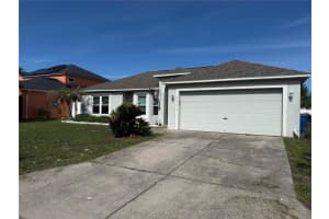 5872 Royal Hills Cir, WINTER HAVEN