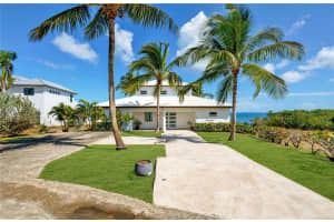 8 Beachfront Estates, Vieques, Florida 00765