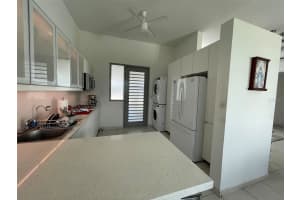 #61 C/camino Las Bambuas Urb. Gran Vista Toa Alta, FL 00953 - MLS#MFRPR9112443