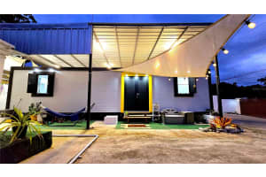 Carr. 827 Km 4.7 Bo. Pinas Sector La Loma #lot 1 Toa Alta, FL 00953 - MLS#MFRPR9113290