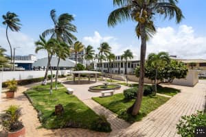 20 Amapola St Carolina, FL 00979 - MLS#MFRPR9113712