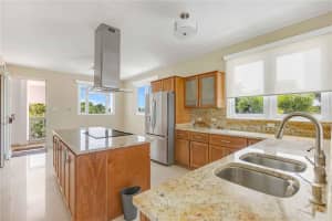 7 Paseo De La Balandras #7 Dorado, FL 00646 - MLS#MFRPR9114607