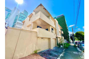 53 Calle Barranquitas San Juan, FL 00907 - MLS#MFRPR9114768