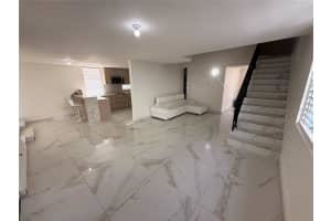 Jardines De Casablanca J5 Calle California Toa Alta, FL 00953 - MLS#MFRPR9115097