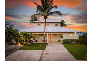 Beach Village #8 Carr 200 Km 3.1 Vieques, FL 00765 - MLS#MFRPR9115331