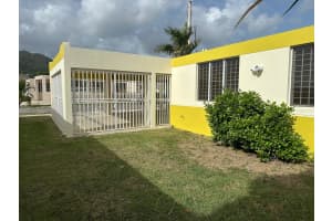 Urb. Solymar F-11 Calle Arecife Patillas, FL 00723 Sold 10/18/25