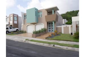 13-ad Las Cascadas 1 Toa Alta, FL 00953 - MLS#MFRPR9115597