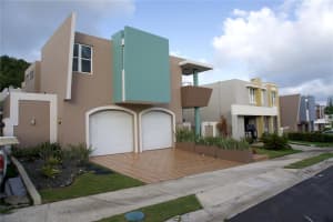 13-ad Las Cascadas 1 Toa Alta, FL 00953 - MLS#MFRPR9115597