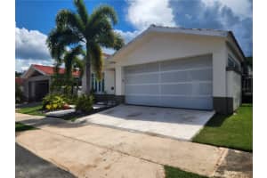 1560 Modena Toa Alta, FL 00953 - MLS#MFRPR9115893
