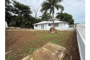 Bo Ortiz La Vega La Vega Toa Alta, FL 00953 - MLS#MFRPR9116300