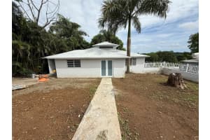 Bo Ortiz La Vega La Vega Toa Alta, FL 00953 - MLS#MFRPR9116300