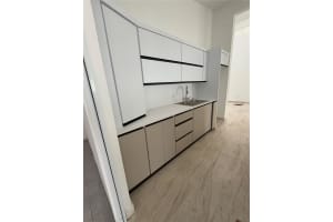 Bo Ortiz La Vega La Vega Toa Alta, FL 00953 - MLS#MFRPR9116300