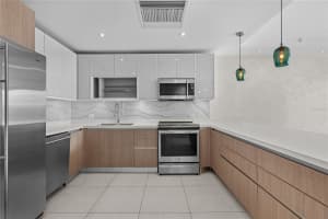 25 Munoz Rivera #606 San Juan, FL 00901 - MLS#MFRPR9116343