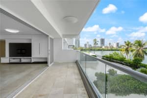 #6 Mariano Ram�rez Bages - Laguna Terrace #1 San Juan, FL 00907 - MLS#MFRPR9117769
