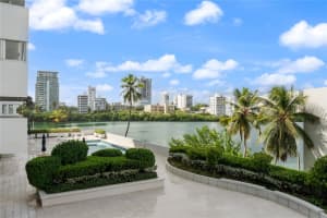 #6 Mariano Ram�rez Bages - Laguna Terrace #1 San Juan, FL 00907 - MLS#MFRPR9117769