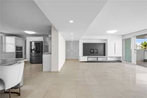 #6 Mariano Ram�rez Bages - Laguna Terrace #1 San Juan, FL 00907 - MLS#MFRPR9117769
