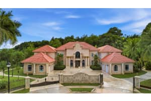 175-176 Calle Ruise�or San Juan, FL 00926 - MLS#MFRPR9117865