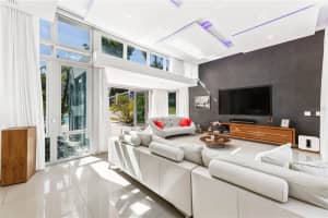 B32 Eastside Court Guaynabo, FL 00969 - MLS#MFRPR9118409
