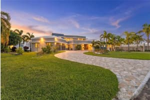 10 Urb Mirador Del Cielo Isabela, FL 00662 - MLS#MFRPR9118617