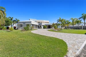 10 Urb Mirador Del Cielo Isabela, FL 00662 - MLS#MFRPR9118617