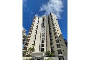 Plaza Atlantico Ave Isla Verde #1002 Carolina, FL 00979 - MLS#MFRPR9118800