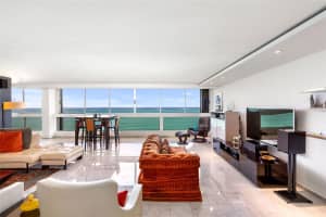 Plaza Atlantico Ave Isla Verde #1002 Carolina, FL 00979 - MLS#MFRPR9118800