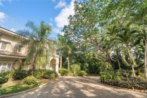 513 Tintillo Street St Bayamon, FL 00960 - MLS#MFRPR9118890