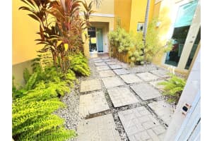 90 Candelero Dr #120 Humacao, FL 00791 - MLS#MFRPR9118943