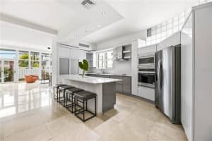 1362 Magdalena Ave #villa 109 San Juan, FL 00907 - MLS#MFRPR9119422