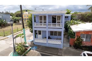 112 Calle Mu�oz Rivera Vieques, FL 00765 - MLS#MFRPR9119619