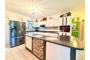 150 Santa Catalina Coamo, FL 00769 - MLS#MFRPR9119682