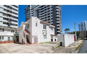 1403 Conveniencia St San Juan, FL 00907 - MLS#MFRPR9120072