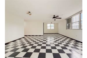 1 Madrid Cond. Lakeshore #2c Miramar, FL 00907 - MLS#MFRPR9120111