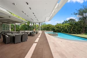 9 Casta�a St Guaynabo, FL 00968 - MLS#MFRPR9120156