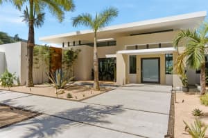 11 Golf View Drive Dorado, FL 00646 - MLS#MFRPR9120472