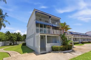 Villas De Playa Ii Dorado Del Mar #bb-2 Dorado, FL 00646 - MLS#MFRPR9120747