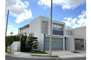 145 Trafalgar Square #145 Guaynabo, FL 00969 - MLS#MFRPR9121412